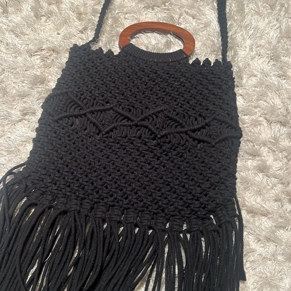 Like New Danielle Nicole Macramé Bag - Picture 3 of 4